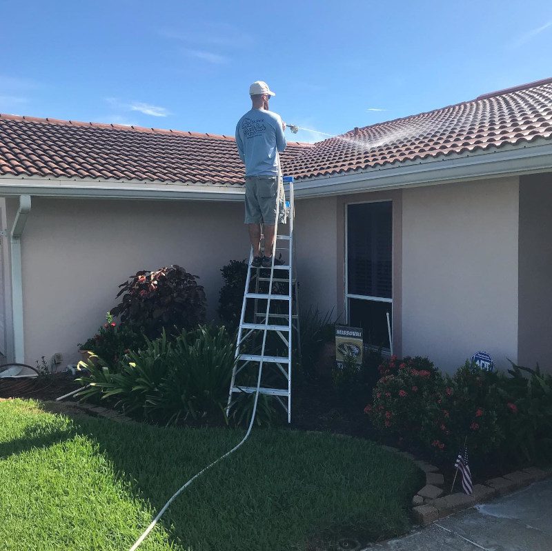 Gutter Cleaning in St. Petersburg, Florida