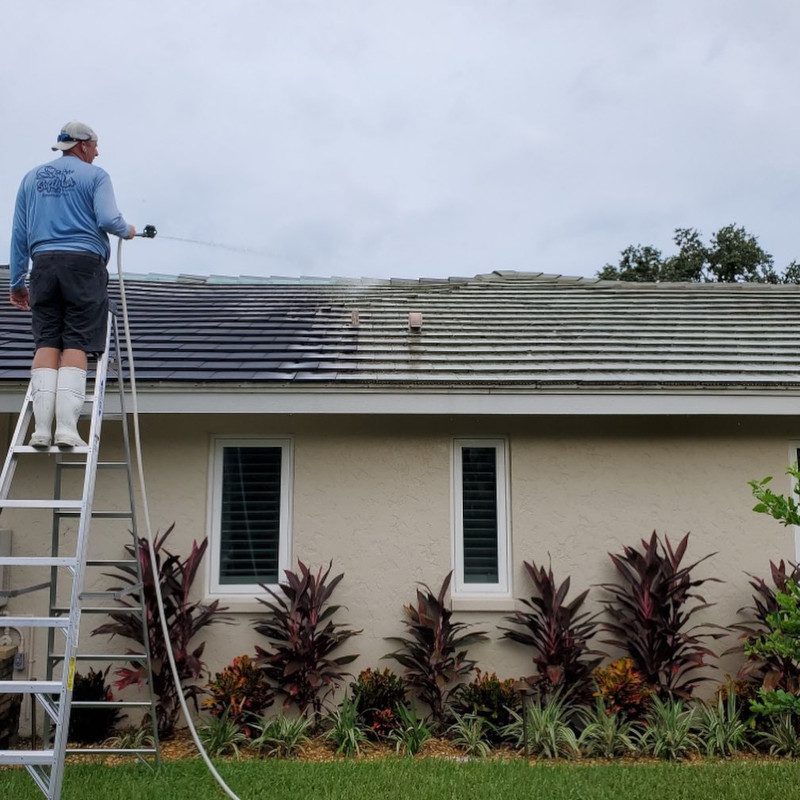Gutter Cleaning in St. Petersburg, Florida